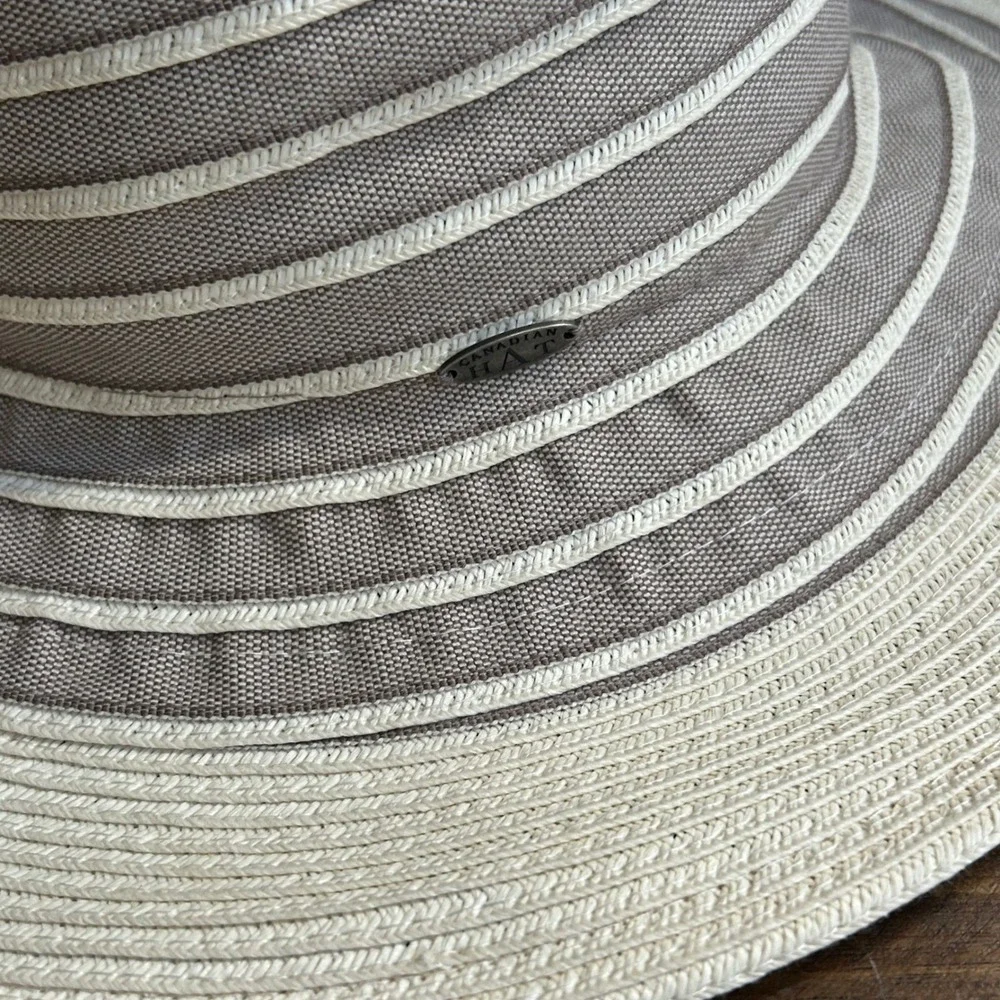 Canadian Hat Womens Packable Wide Brim Sun Hat Taupe Ivory Striped Travel M - Picture 8 of 15